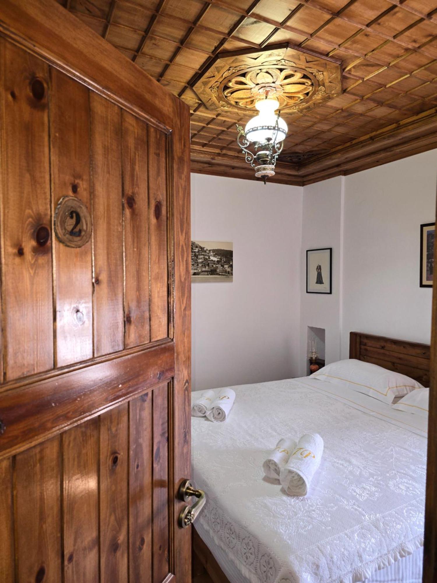J.prifti Hotel