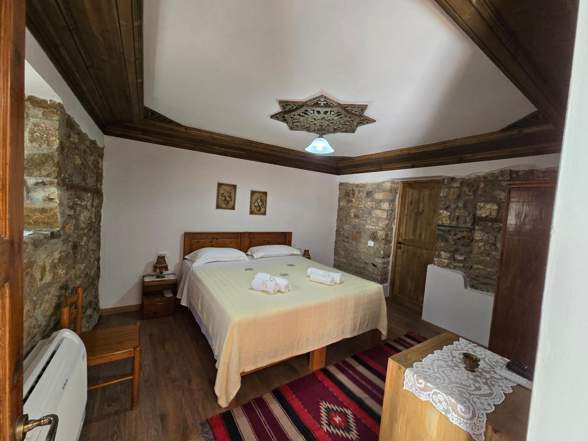 J.prifti Hotel Berat