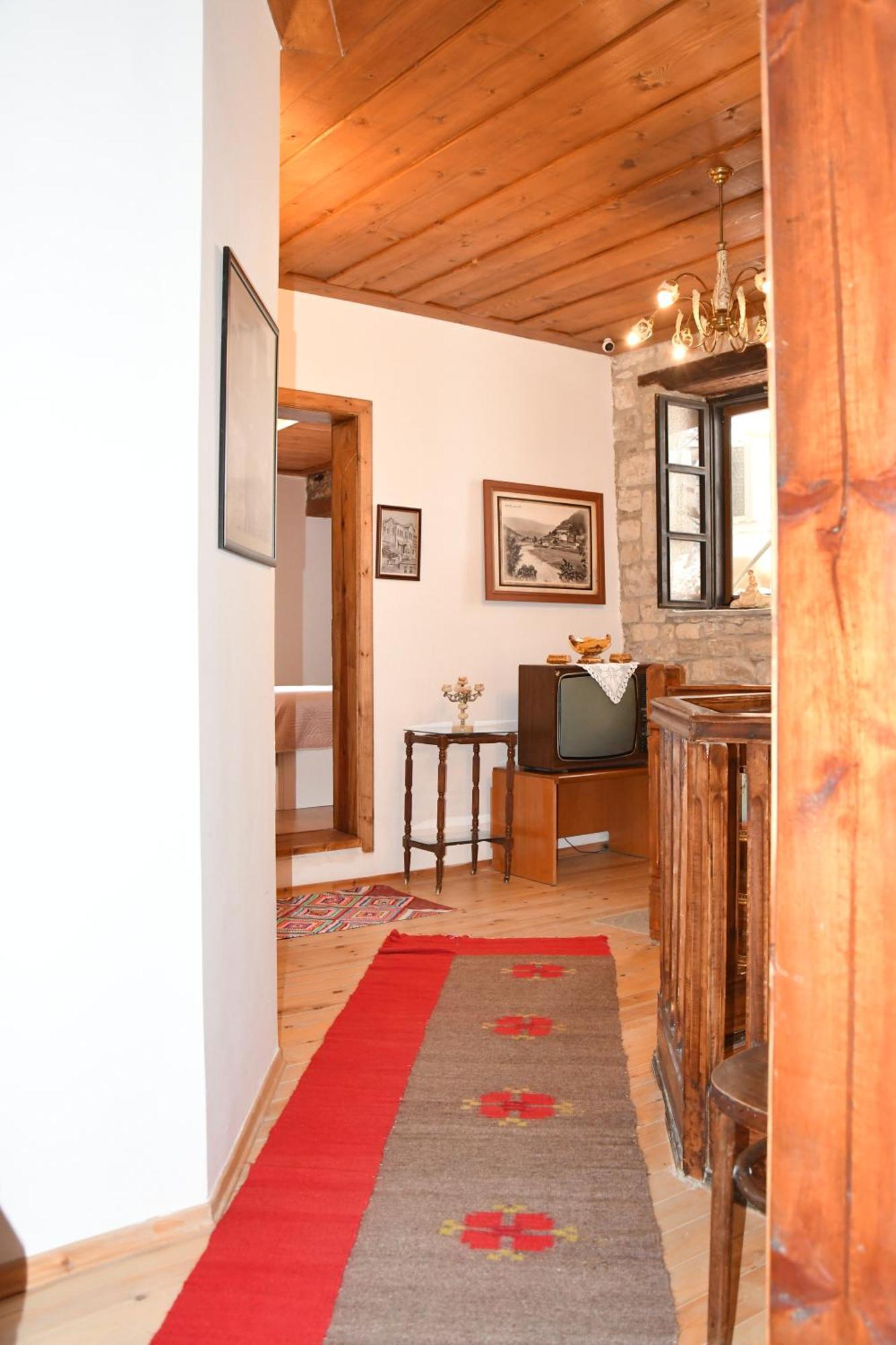 J.prifti Hotel Berat